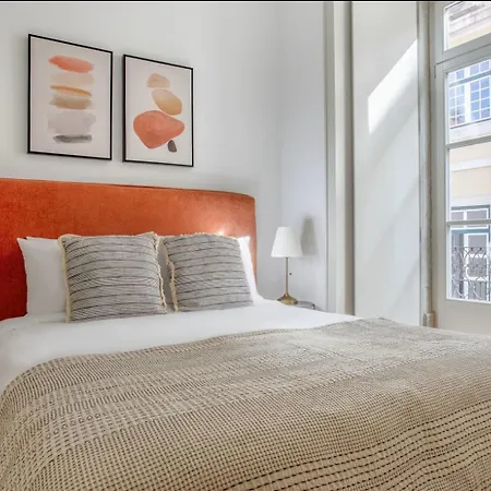 In Shared Apartment, Santo Antonio Church In Privat bolig